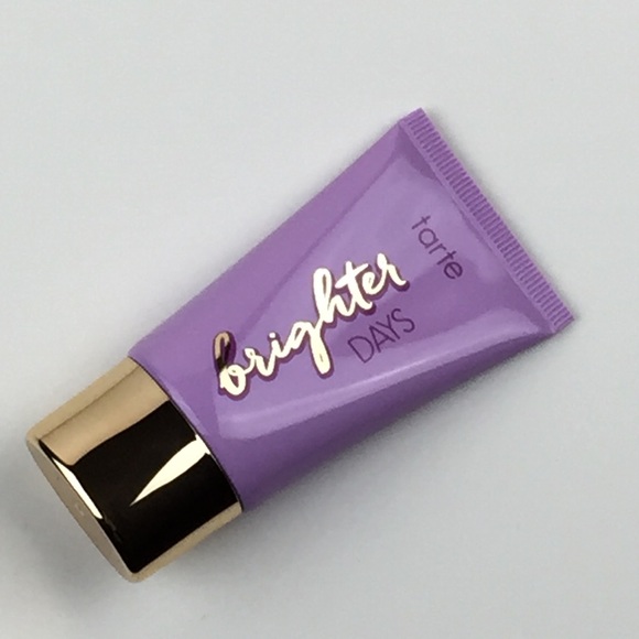SOLD Tarte Bundle makeup wipes, lip, moisturizer - Picture 4 of 8
